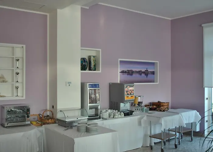 Ξενοδοχείο Park 3*